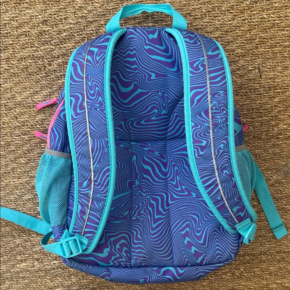 L.L. Bean Explorer Backpack - Picture 2 of 3